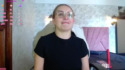 Isa online show from October 16, 3:35 pm