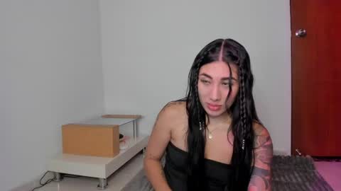 Isabella online show from April 25, 5:32 am