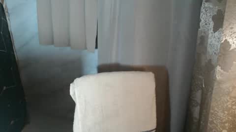 Ishi online show from January 7, 11:01 am