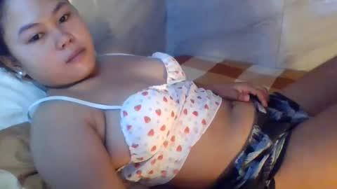 Snapshot of _ishi chatting on May 28, 3:15 am Ishi online show from May 28, 3:15 am