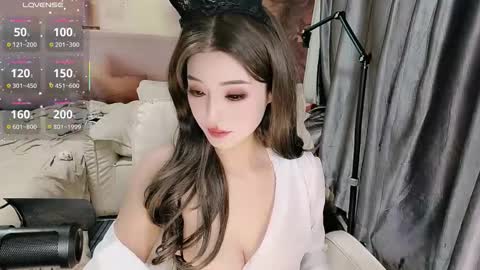 UU online show from March 6, 11:17 am