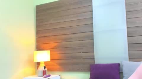 Snapshot of _jaadee_ chatting on February 11, 1:38 pm JADE online show from February 11, 1:38 pm