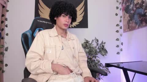 Jay online show from December 5, 7:49 pm