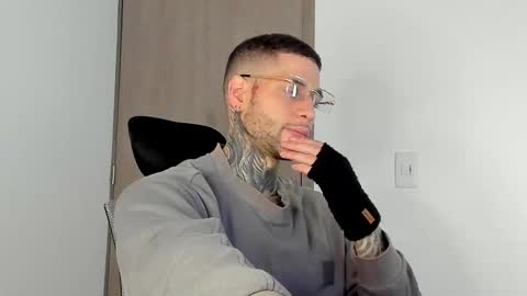 jeison online show from January 15, 12:10 pm