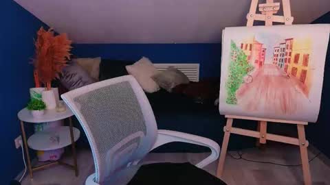 Jasmine online show from October 17, 4:53 pm