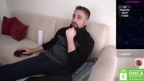 _jeem_ online show from December 28, 12:03 pm