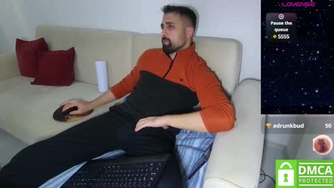 _jeem_ online show from January 9, 5:54 pm