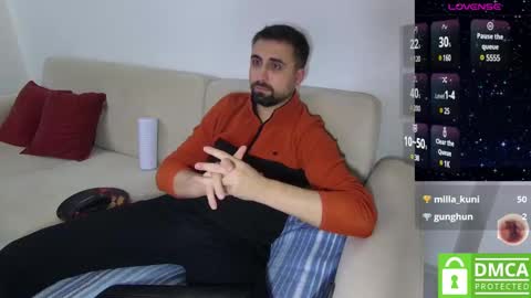 _jeem_ online show from February 13, 7:21 pm