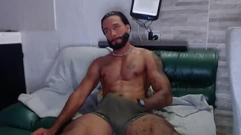 Snapshot of _jhon_connor chatting on February 1, 6:39 pm john connor online show from February 1, 6:39 pm