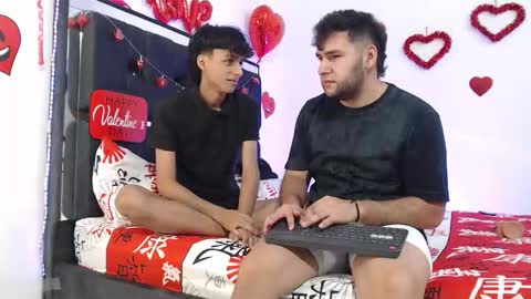 JHOSSUA  VALERIO online show from February 17, 11:22 pm