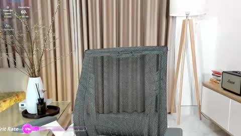 _joliie_ online show from February 27, 4:07 pm