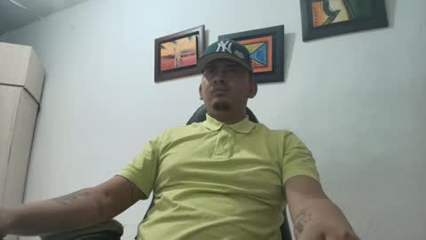 Snapshot of _jordanxxiii chatting on October 28, 5:11 am jordan online show from October 28, 5:11 am