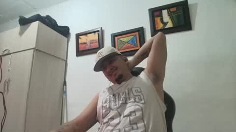 Snapshot of _jordanxxiii chatting on November 6, 1:06 am jordan online show from November 6, 1:06 am