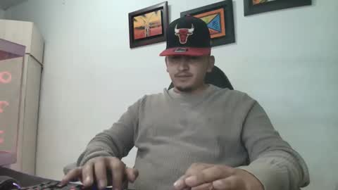 Snapshot of _jordanxxiii chatting on November 14, 3:05 am jordan online show from November 14, 3:05 am