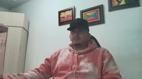 Snapshot of _jordanxxiii chatting on November 15, 8:33 am jordan online show from November 15, 8:33 am