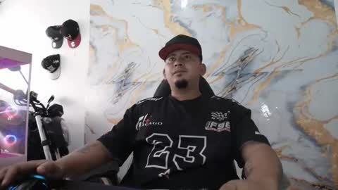 Snapshot of _jordanxxiii chatting on February 18, 9:11 pm jordan online show from February 18, 9:11 pm