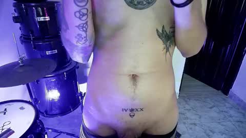 Snapshot of _josh420_ chatting on January 29, 8:04 pm Josh420 online show from January 29, 8:04 pm