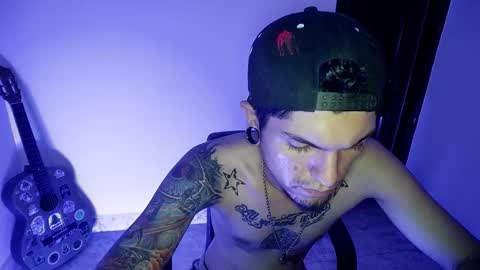 Snapshot of _josh420_ chatting on February 7, 5:41 am Josh420 online show from February 7, 5:41 am