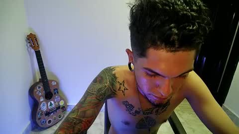 Snapshot of _josh420_ chatting on February 12, 3:40 am Josh420 online show from February 12, 3:40 am