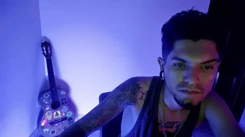 Snapshot of _josh420_ chatting on February 16, 5:26 am Josh420 online show from February 16, 5:26 am