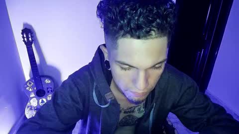 Snapshot of _josh420_ chatting on March 7, 2:57 am Josh420 online show from March 7, 2:57 am