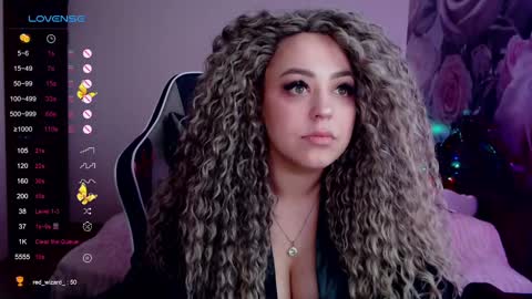 Snapshot of _just_a_queen_3 chatting on December 26, 6:22 pm _just_a_queen_3 online show from December 26, 6:22 pm