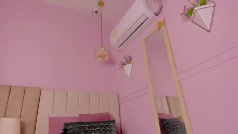 karol online show from October 28, 6:43 pm