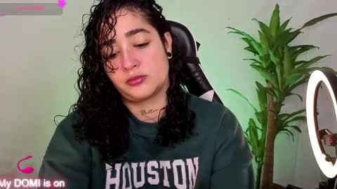     online show from October 4, 3:21 pm