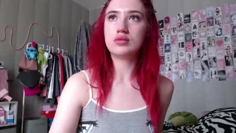 katemiller online show from April 18, 4:05 am