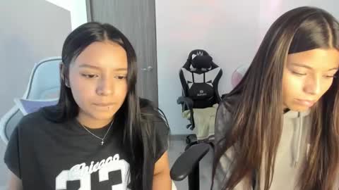 khloe sweet online show from October 22, 4:51 pm