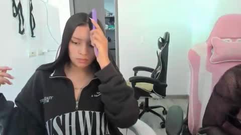 khloe sweet online show from February 13, 5:20 pm