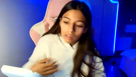 khloe sweet online show from May 26, 11:01 pm