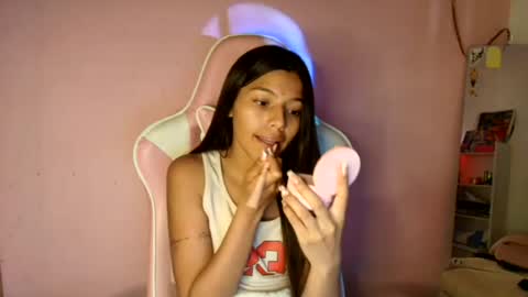 Snapshot of _khloe_sweet chatting on July 1, 9:25 pm khloe sweet online show from July 1, 9:25 pm
