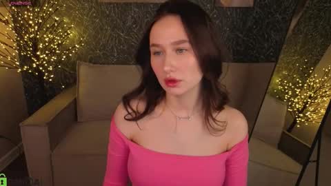 Kiki online show from February 13, 9:49 am