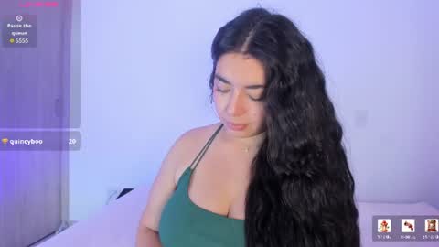 Snapshot of _kimtorres_1 chatting on June 18, 10:14 pm _kimtorres_1 online show from June 18, 10:14 pm