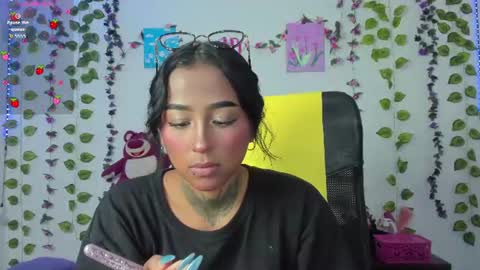 Stefany online show from June 23, 1:36 am