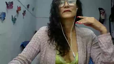 SANDRA online show from September 12, 3:28 am