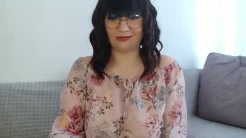 Snapshot of _lalilu_ chatting on February 16, 10:21 am _lalilu_ online show from February 16, 10:21 am