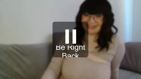 Snapshot of _lalilu_ chatting on March 10, 12:15 pm _lalilu_ online show from March 10, 12:15 pm