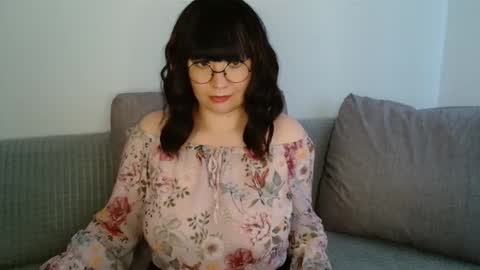 Snapshot of _lalilu_ chatting on October 25, 1:40 pm _lalilu_ online show from October 25, 1:40 pm