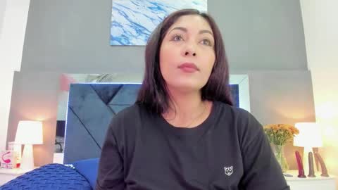 Lauralove online show from October 15, 4:29 pm