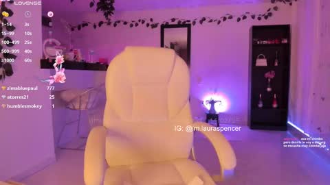 Snapshot of _lauraspencer_ chatting on February 14, 6:34 am Laura online show from February 14, 6:34 am