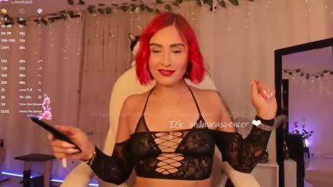 Snapshot of _lauraspencer_ chatting on September 30, 6:40 am Laura online show from September 30, 6:40 am