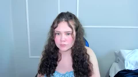 leana online show from June 8, 5:02 pm