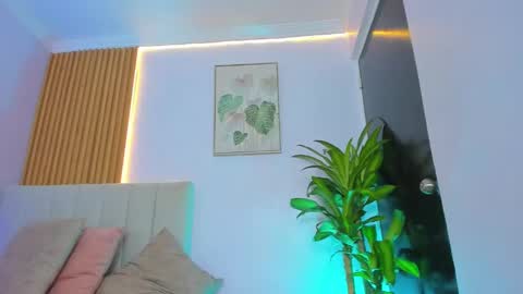 Lexie  online show from September 30, 8:58 pm
