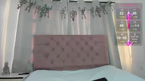 _lexx1e online show from December 17, 1:06 pm