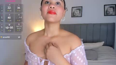 Lia 3 online show from June 27, 7:19 pm
