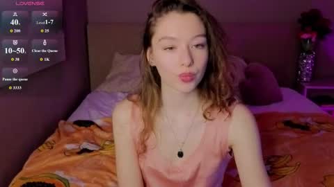 Snapshot of _lilithgrimm_ chatting on February 27, 8:42 pm Lilith online show from February 27, 8:42 pm