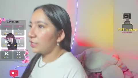 Snapshot of _litle_mily_ chatting on October 17, 12:14 am Mily online show from October 17, 12:14 am