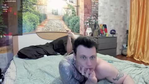 Snapshot of _litteangie_ chatting on March 5, 2:13 pm _litteangie_ online show from March 5, 2:13 pm